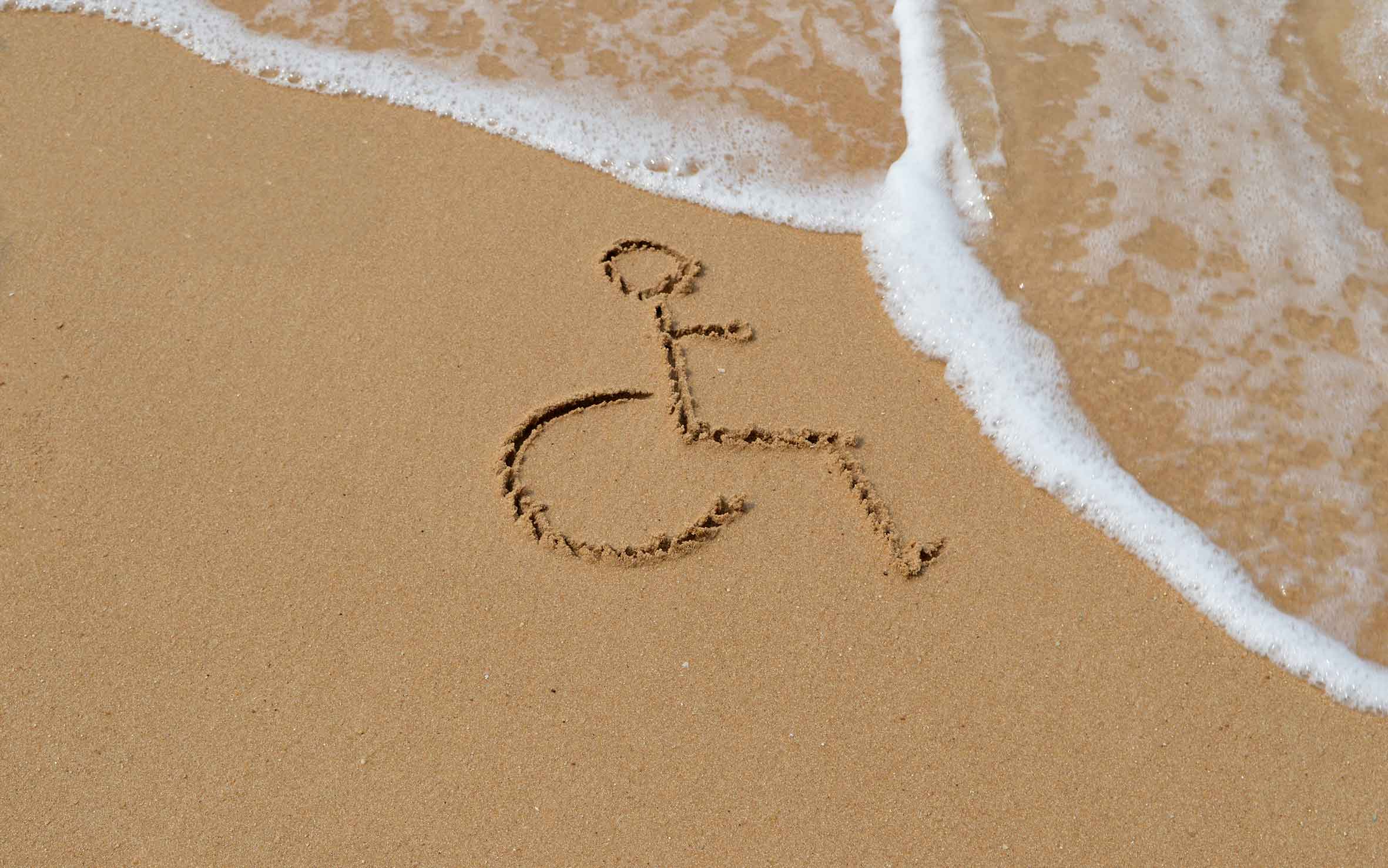 Creta per tutti: guida alle spiagge e strutture accessibili per viaggiatori con disabilità